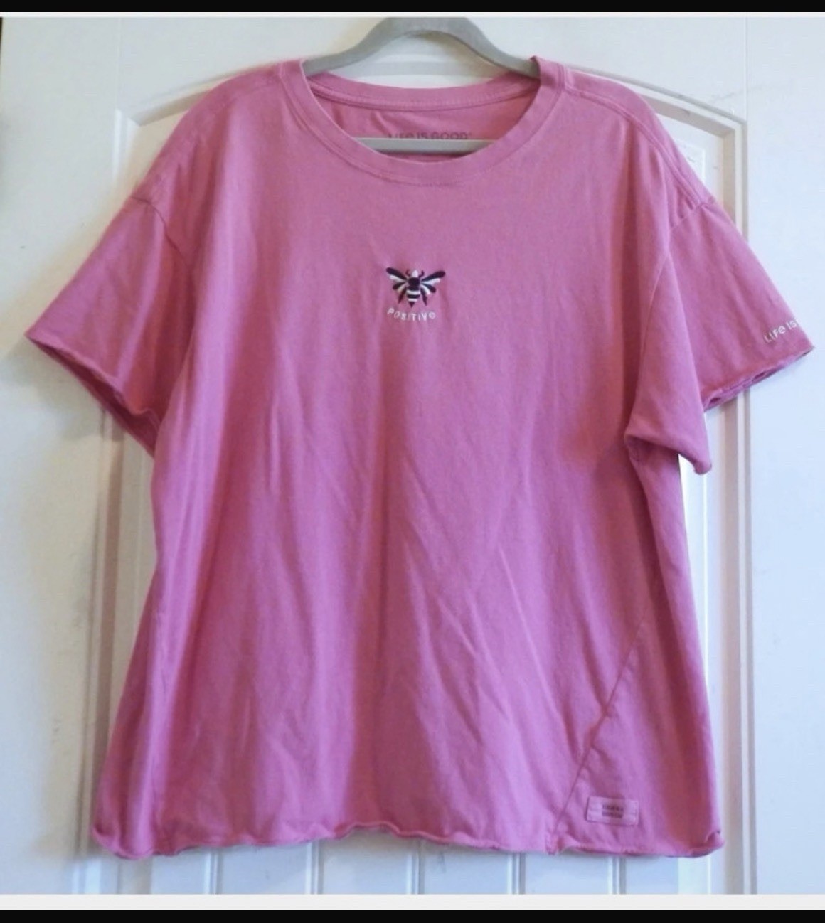 Life Is Good Shirt Womens Sz Medium PinkCrusher Tee Short Sleeve Bee Positive