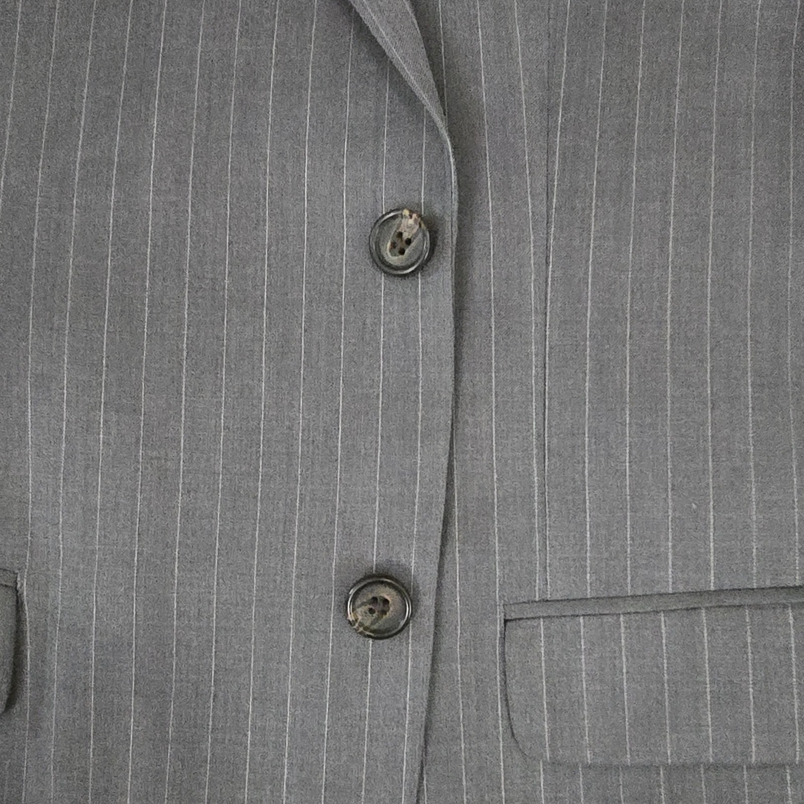 Lauren Ralph Lauren Gray Pinstripe Wool 2-Piece Suit 42 Short 36W 2-Button