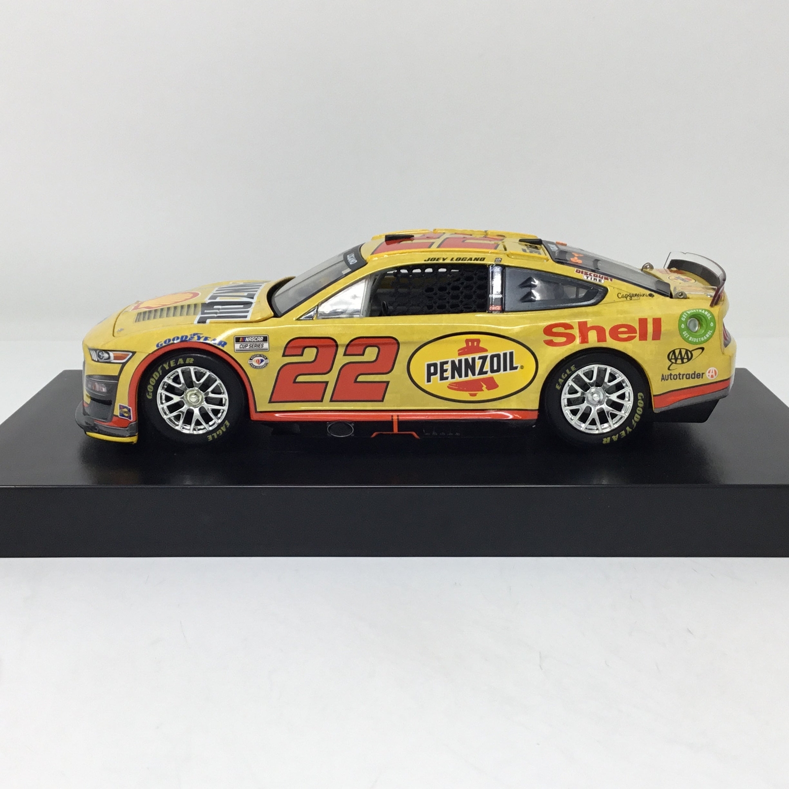 Joey Logano 2023 Shell Penske 100 Wins 1:24 Elite Diecast