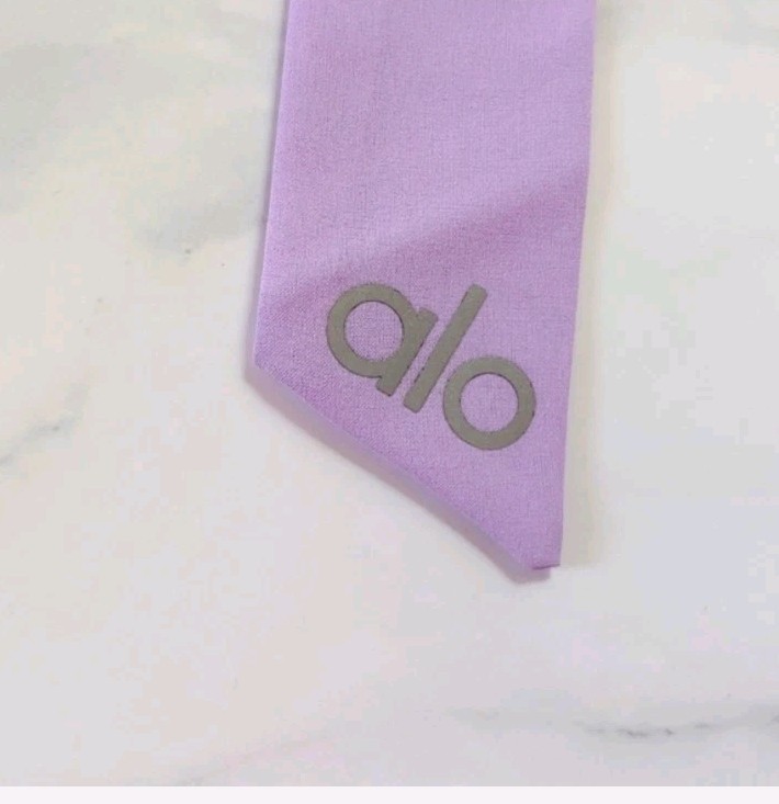 USA SELLER! Alo Yoga Hair Ties Love Knot Is Purple Skies