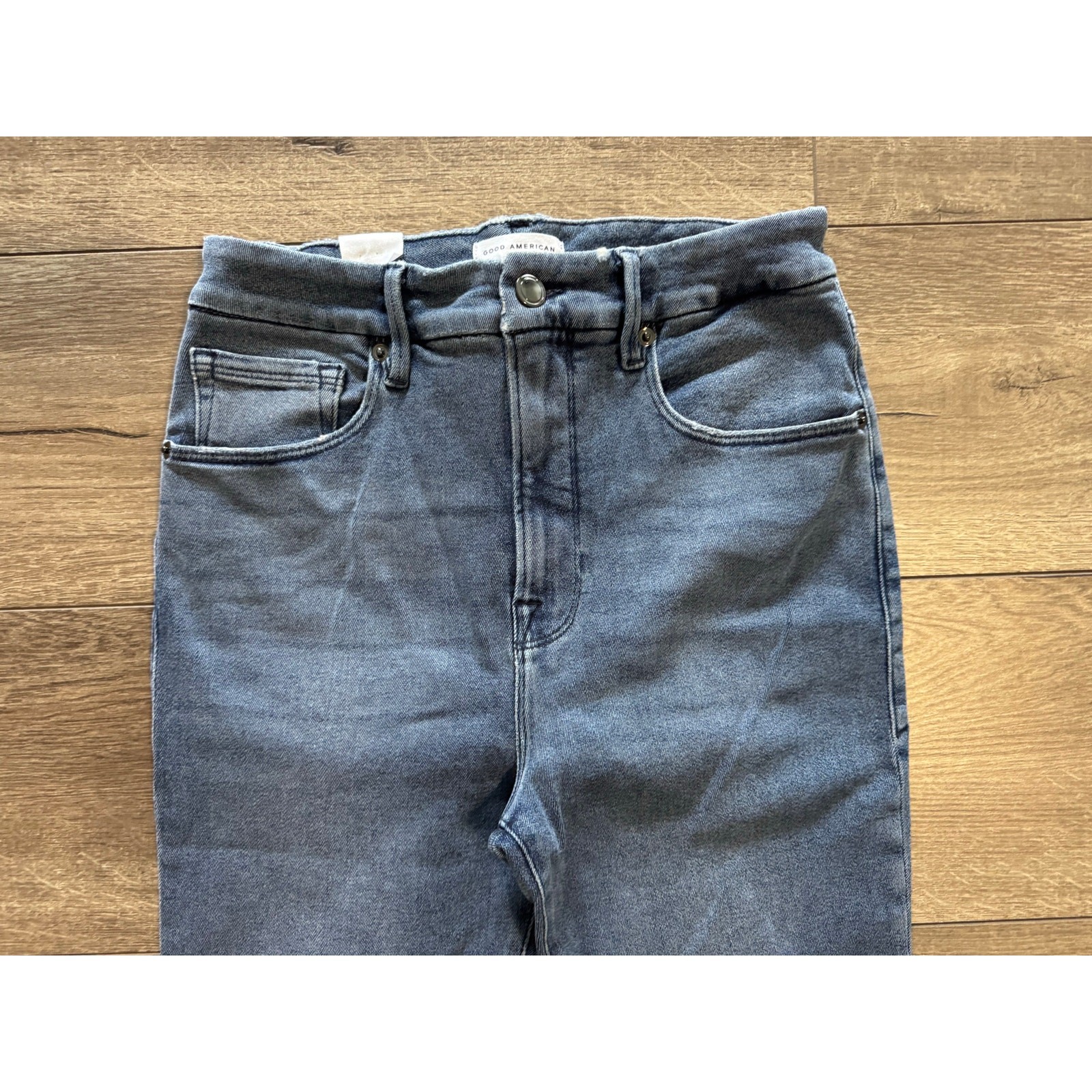 Good American Good Waist Crop Jeans Size 6/ 28 NWT