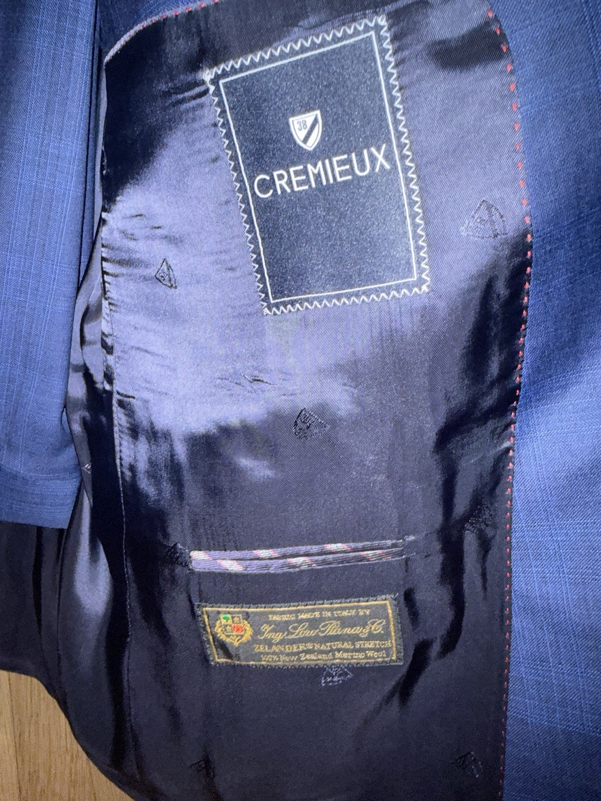 Cremieux Super 150s Wool Blue Plaid 2pc Suit 48R 42W 2-Button Vent