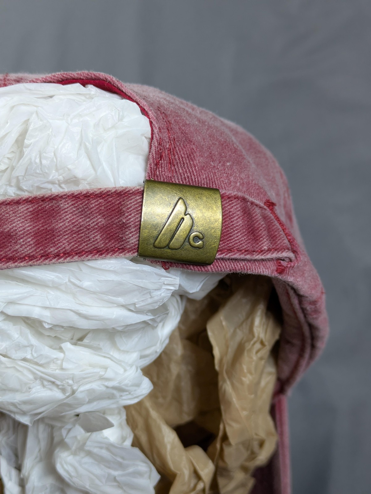 Vintage Young Money Hat Strap Back Mens Red Chambray Baseball Lil Wayne Y2K Rap