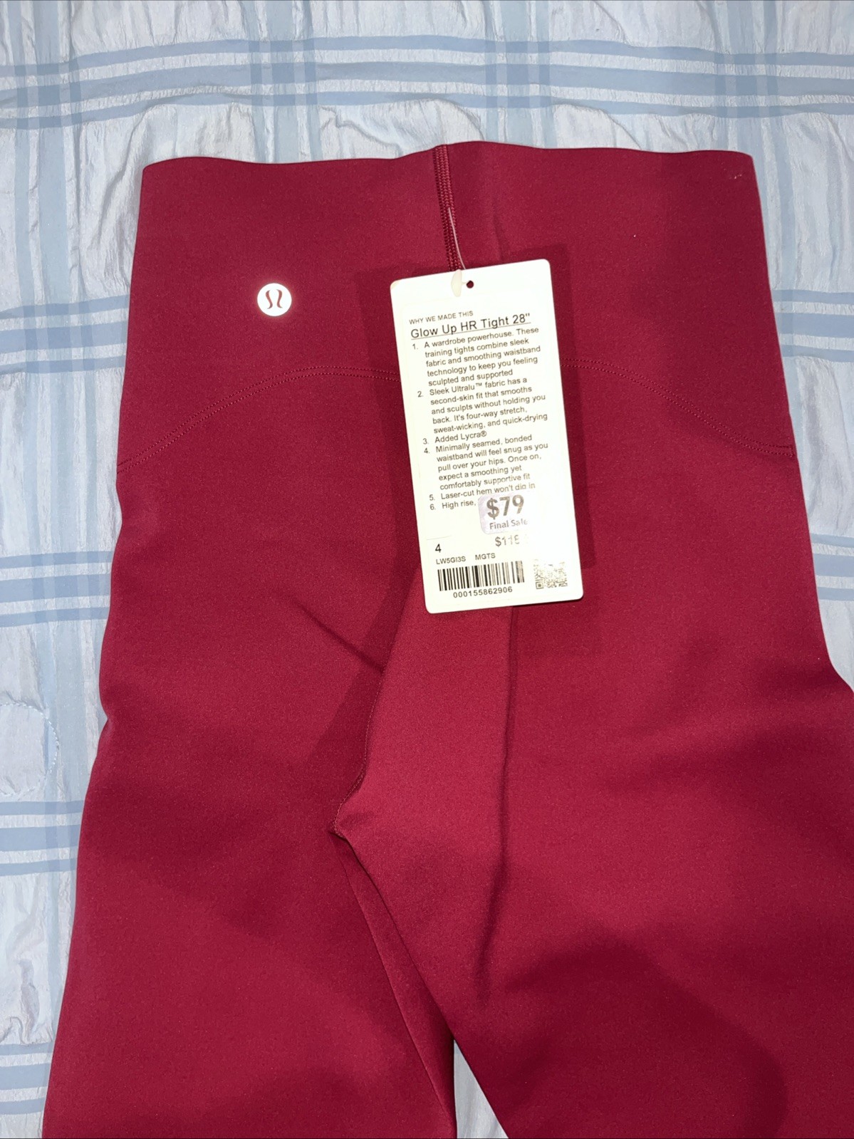 Women’s LULULEMON Magenta Smoke Color Size 4 28in Inseam NWT