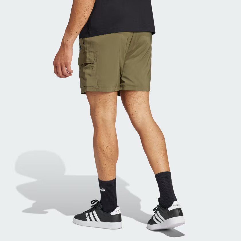 adidas men Essentials Small Logo Cargo Chelsea Shorts