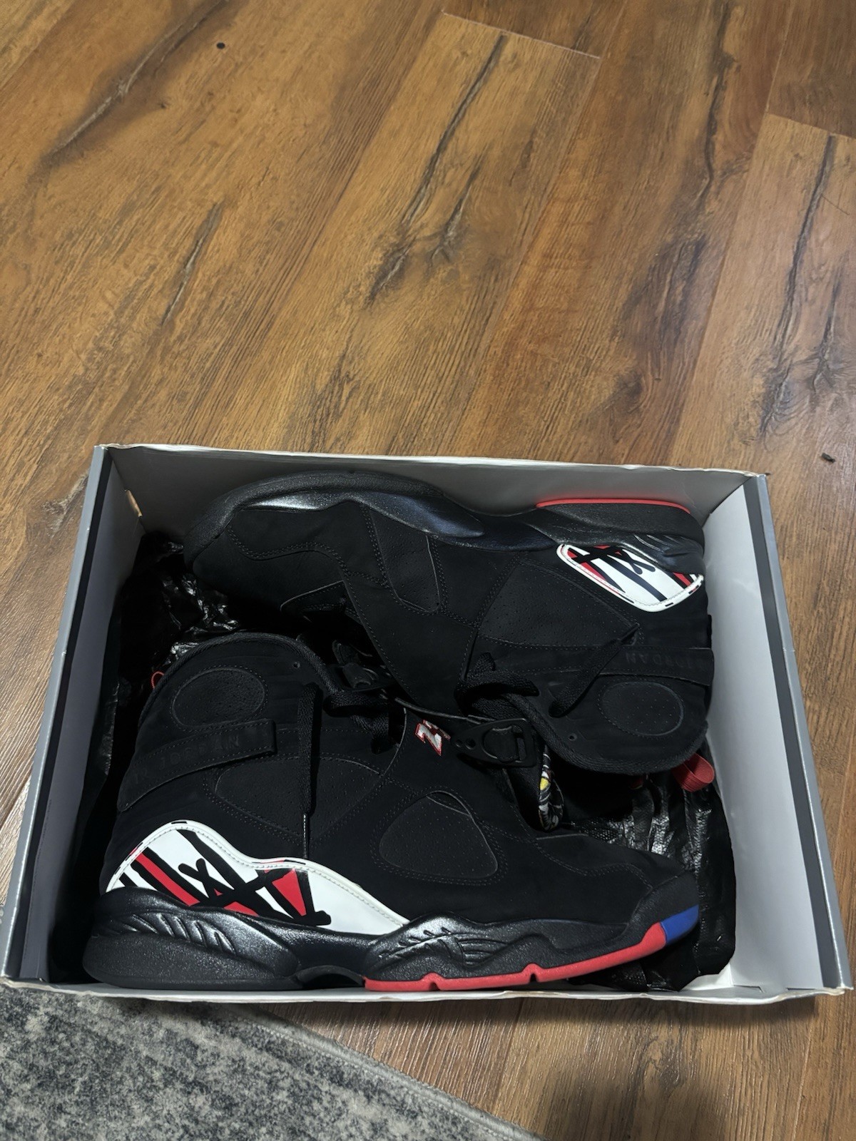 Air Jordan 8 Playoff 2023 Size 12 Bred Red Thunder