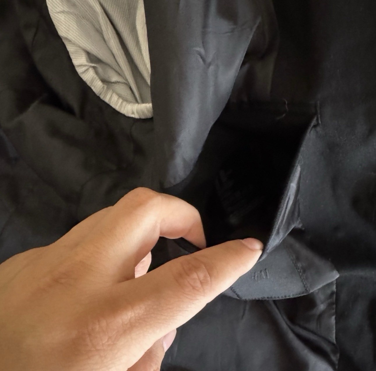 H&M | Men’s Skinny Fit Coupe Moulante Blazer Black Size 46R