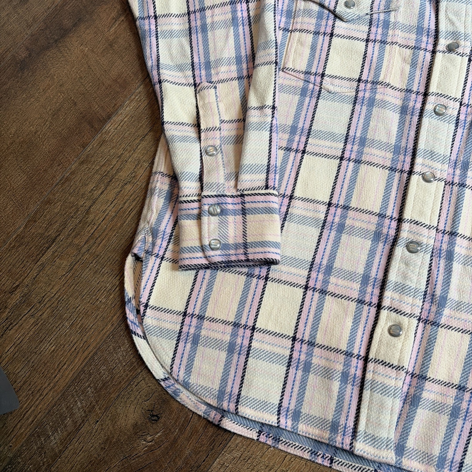 J Crew | 100% Cotton ‘Relaxed Fit’ Blue & Pink Plaid Pearl Snap Oversize Flannel