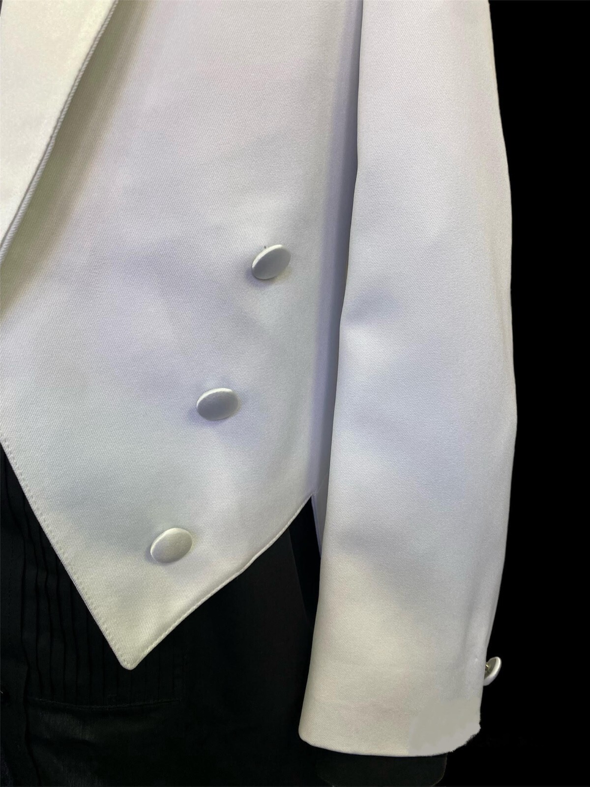 Men’s White Tuxedo Tailcoat with Satin Lapels- Easy Care Wedding Prom Black Tie