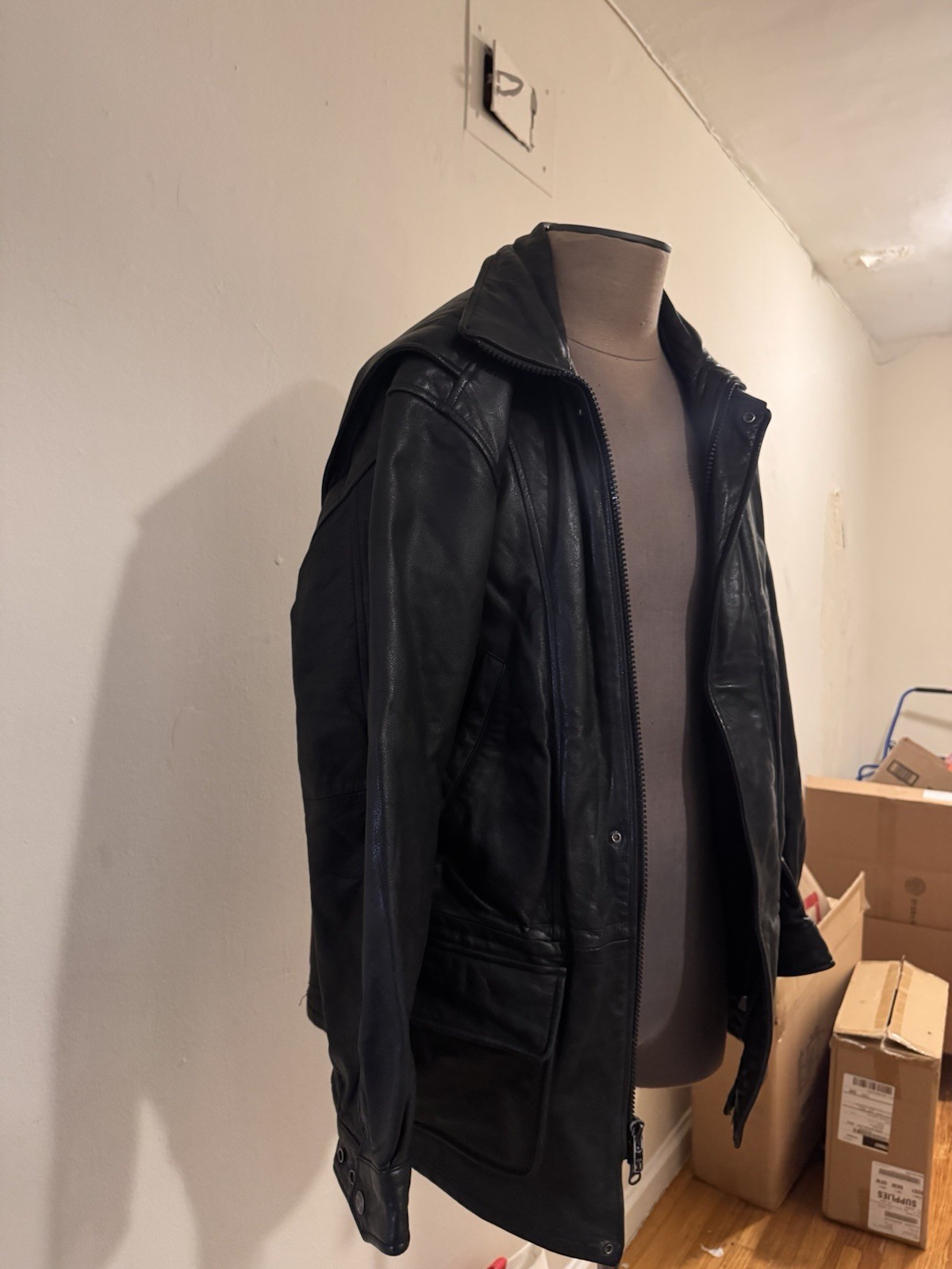 London Fog Men’s Black Leather Jacket M Zip Front Stand-Up Collar Lined