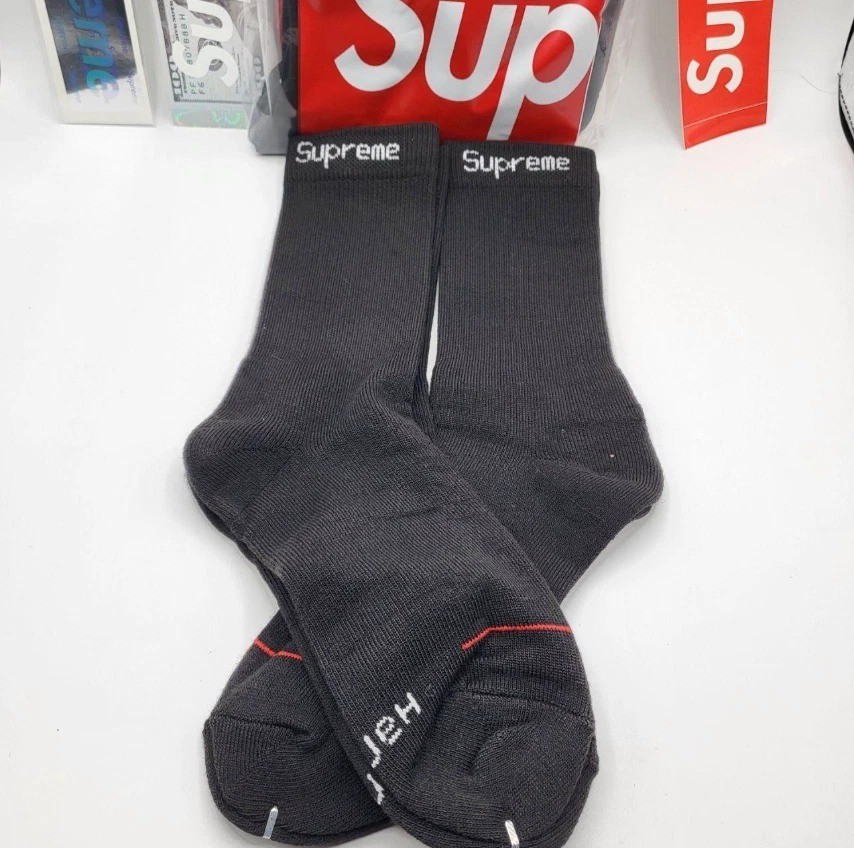 Supreme Hanes Black Crew Socks 4 Pack Men’s Size 6-12 New Sealed