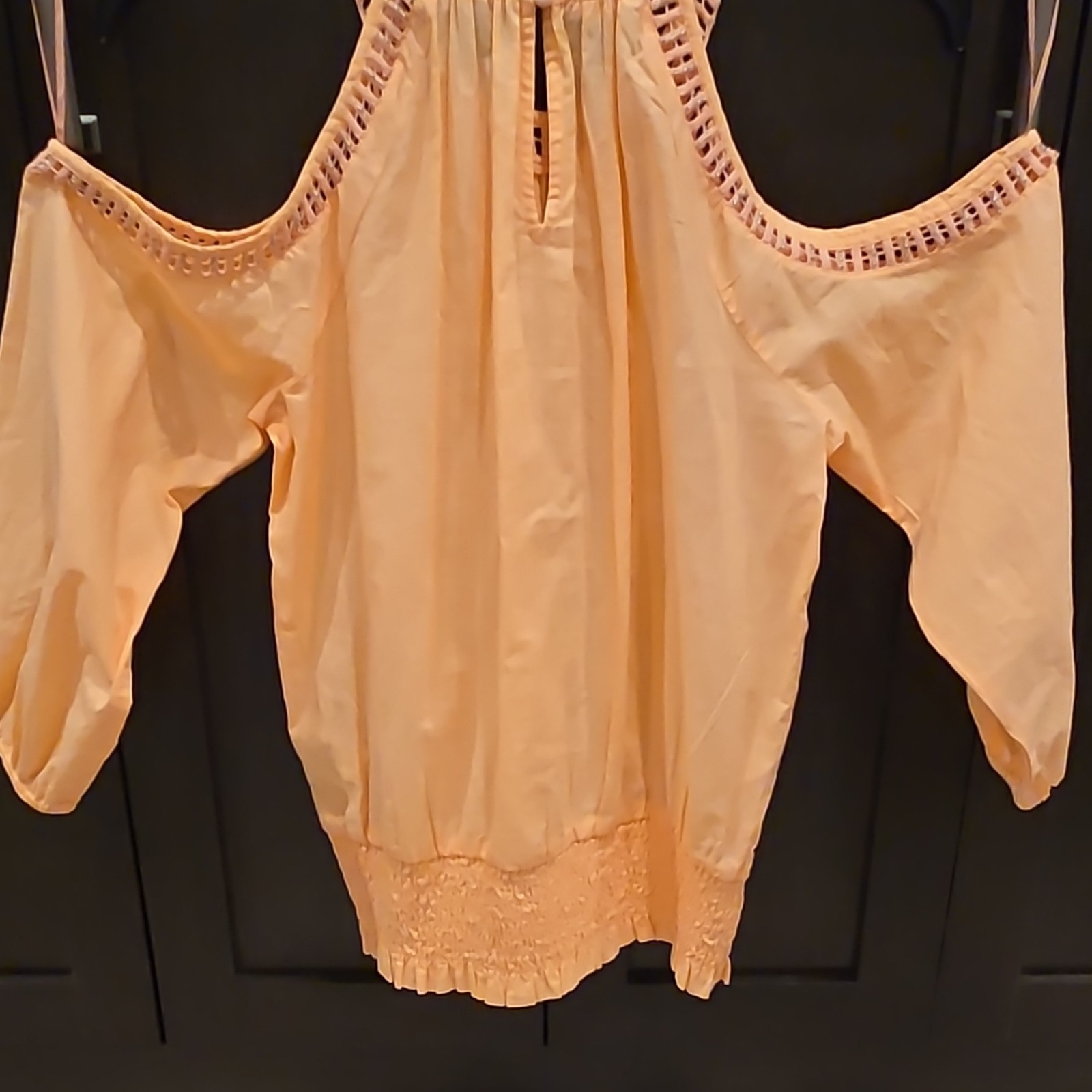 INC International Concepts Cold Shoulder Smocked Blouse Peach XS 100143751