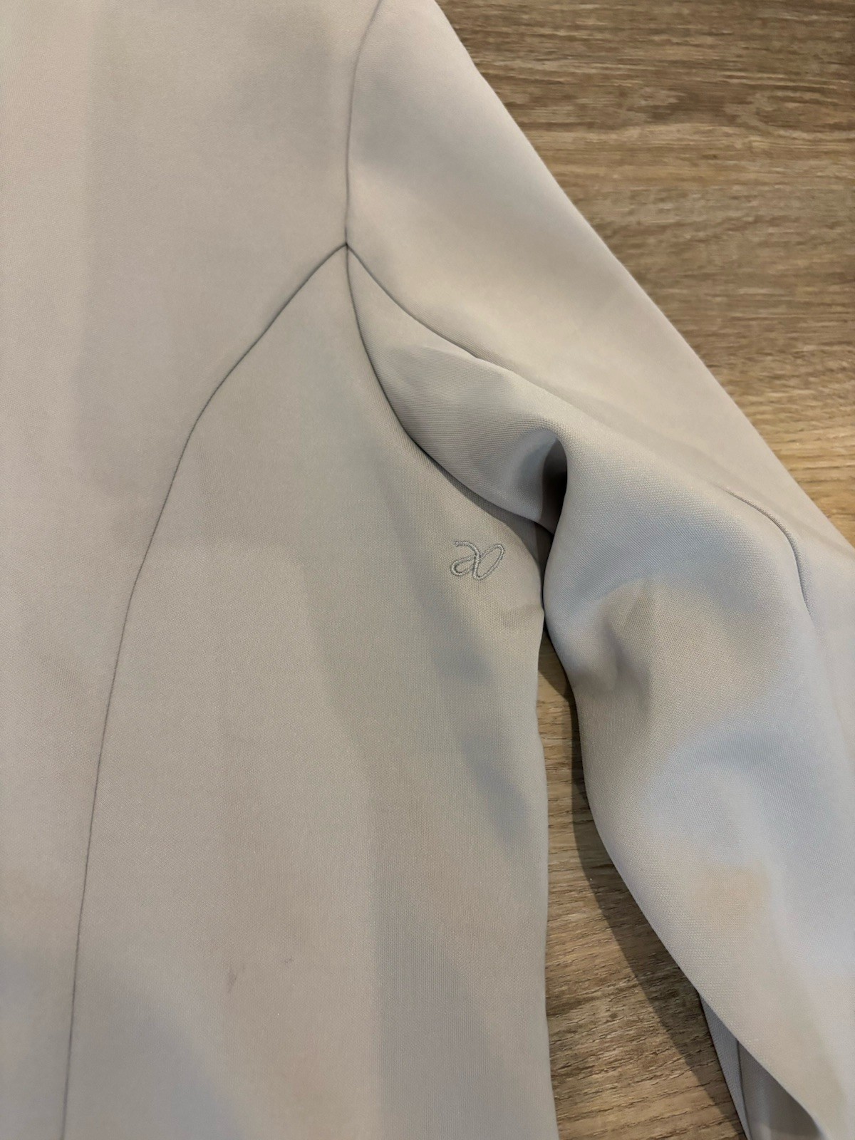 ADay Size Medium Oyster Gray Soft Power Blazer Career Capsule Stretch Prof