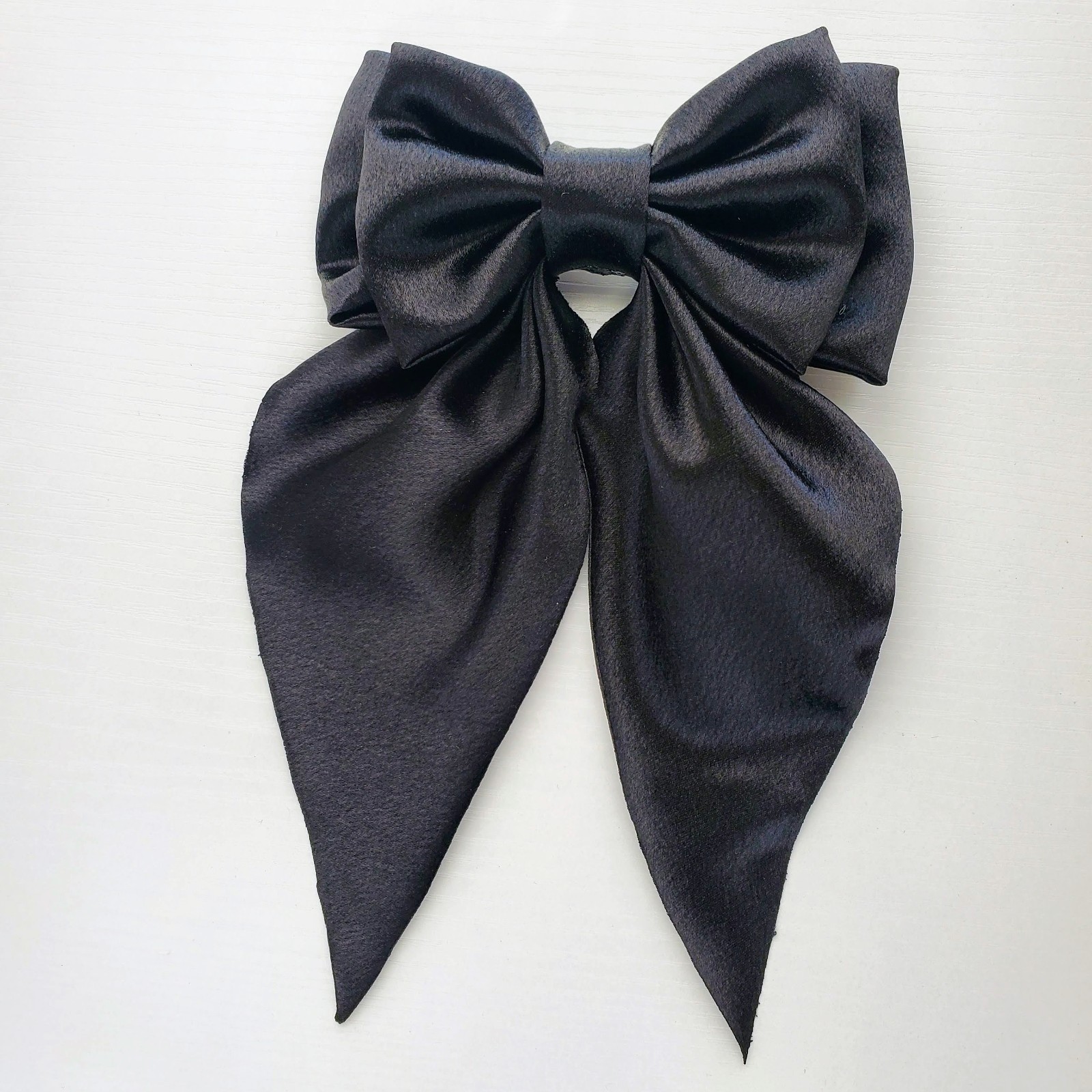 Coquette Hair Bow, satin hair bow with clip, 6 different colors