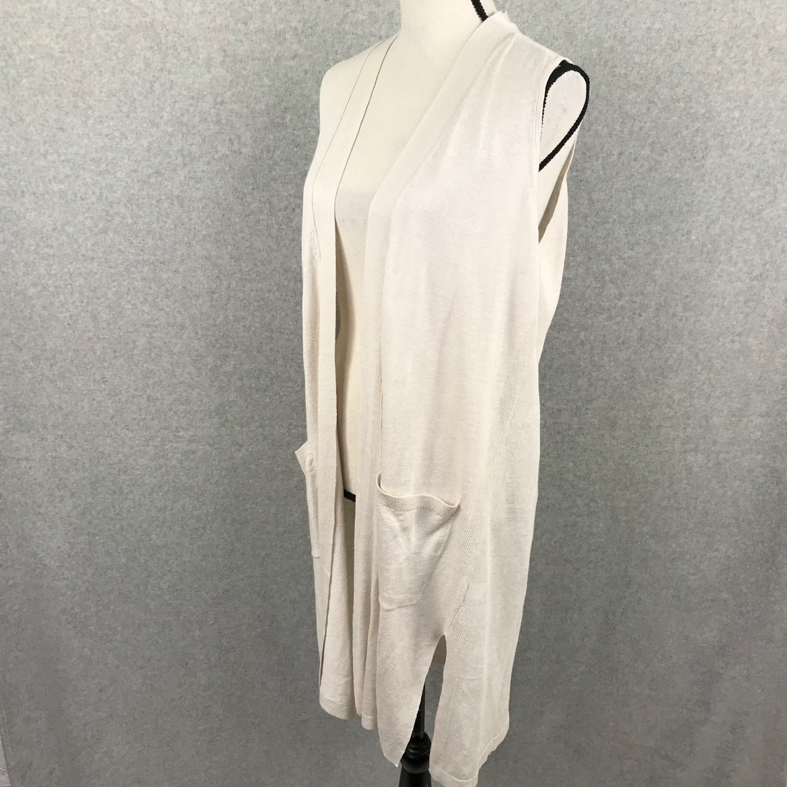 J Jill Beige Cardigan Long Vest Linen Blend Size M Sleeveless Minimalist Capsule