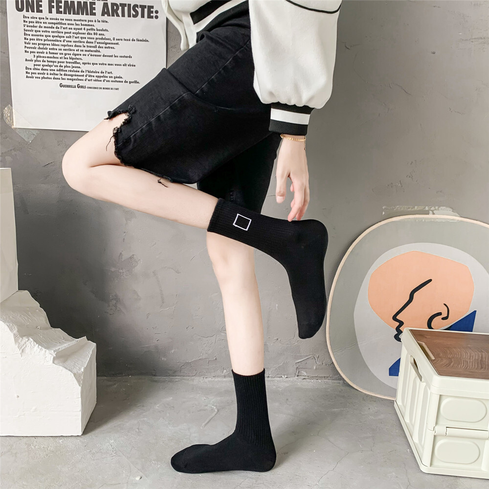 Women Men Cotton Athletic Sports Crew Socks Striped Over Ankle Casual Classic