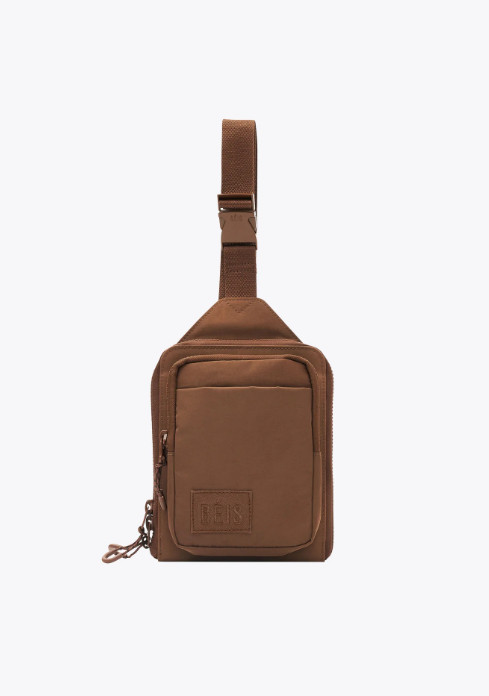 BÉIS The Sport Sling’ in Maple | Brown Crossbody Athletic Gym Bag – New