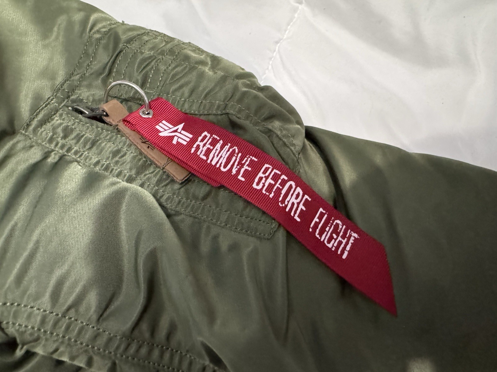 Alpha Industries MA-1 Bomber Flight Jacket / VF59 Fit (Slim) / Sage Green / XL