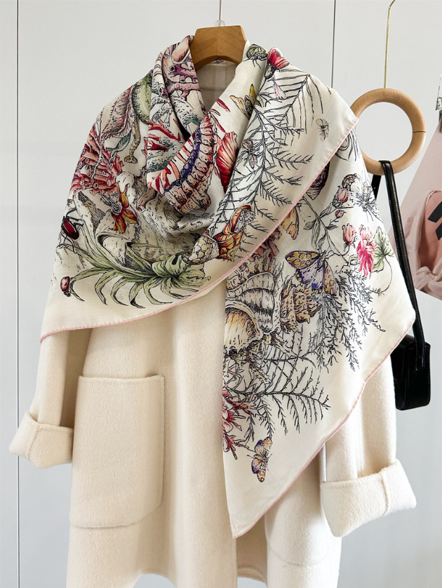 70% cashmere 30% silk Underwater Worldr double sided print square Wrap shawl 53″