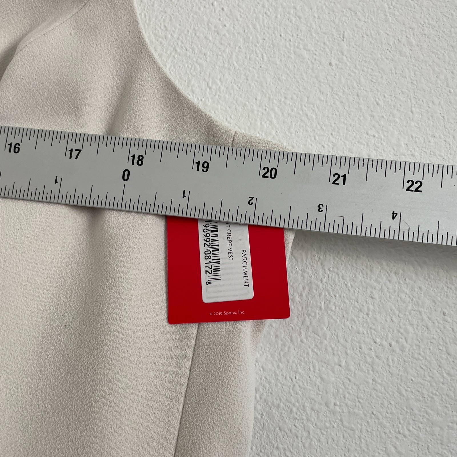Spanx Crepe Vest Womens XL Tailored 3-Button Capsule Classic Office Parchment