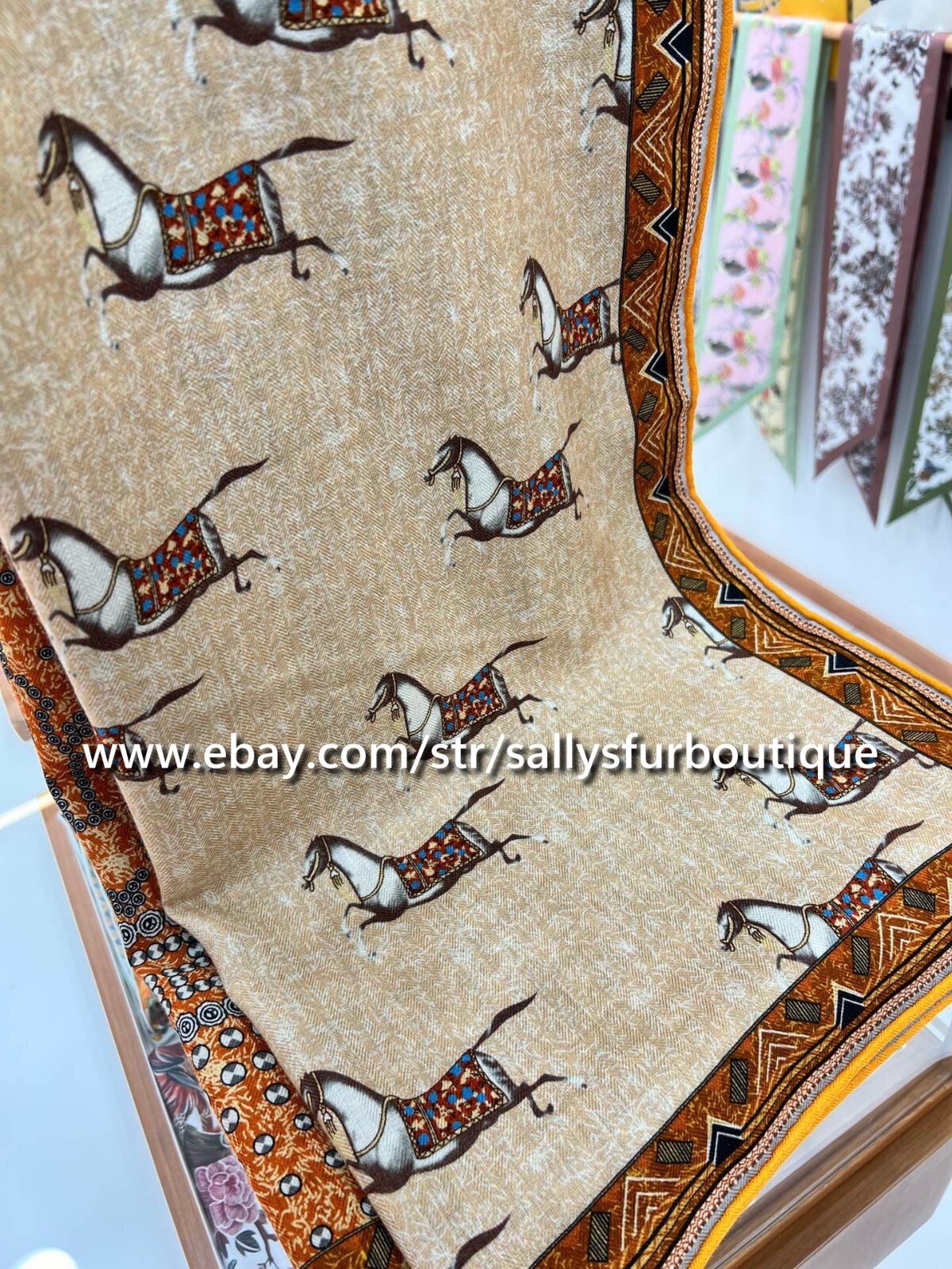 Sallys 70% Cashmere & 30% Silk Wrap Scarf Horses Print Double Face Shawl 53″