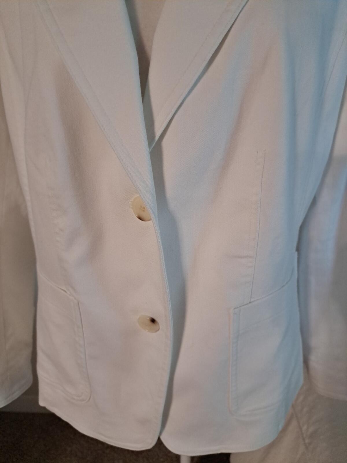 Talbots Classic White Jacket Size 12 EUC Returns Accepted