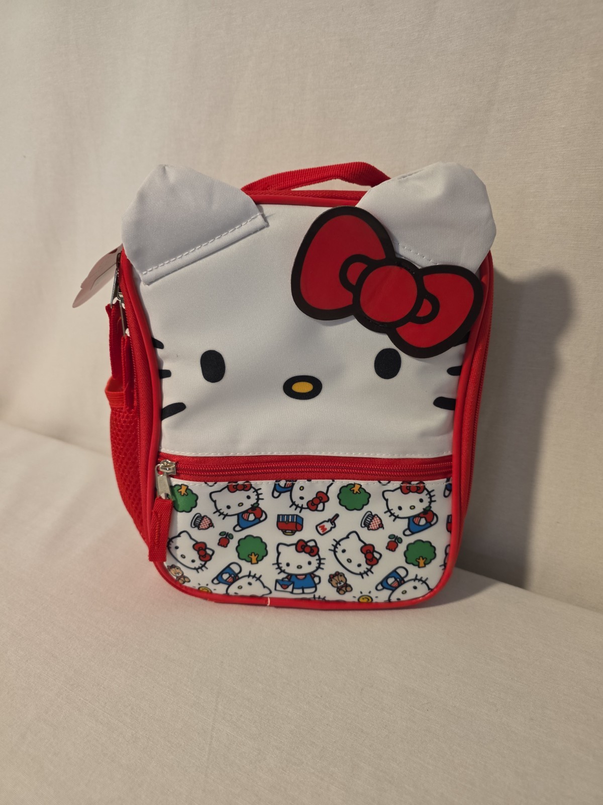 Hello Kitty Insulated Lunch Tote. NWT. US Seller.