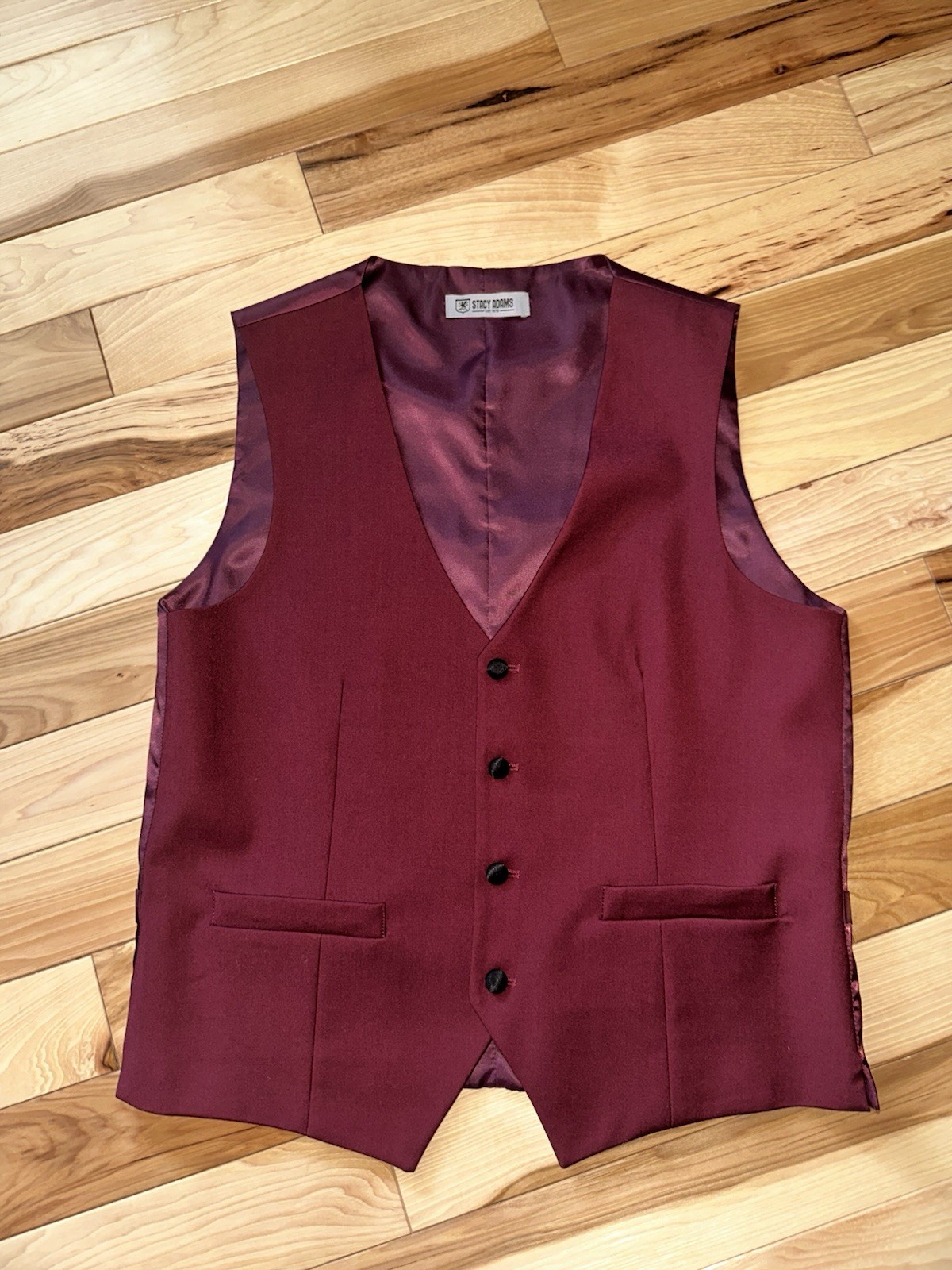 Men’s Burgundy Suit 38R Slim Fit 3 Piece Prom Wedding Formal $395 Retail